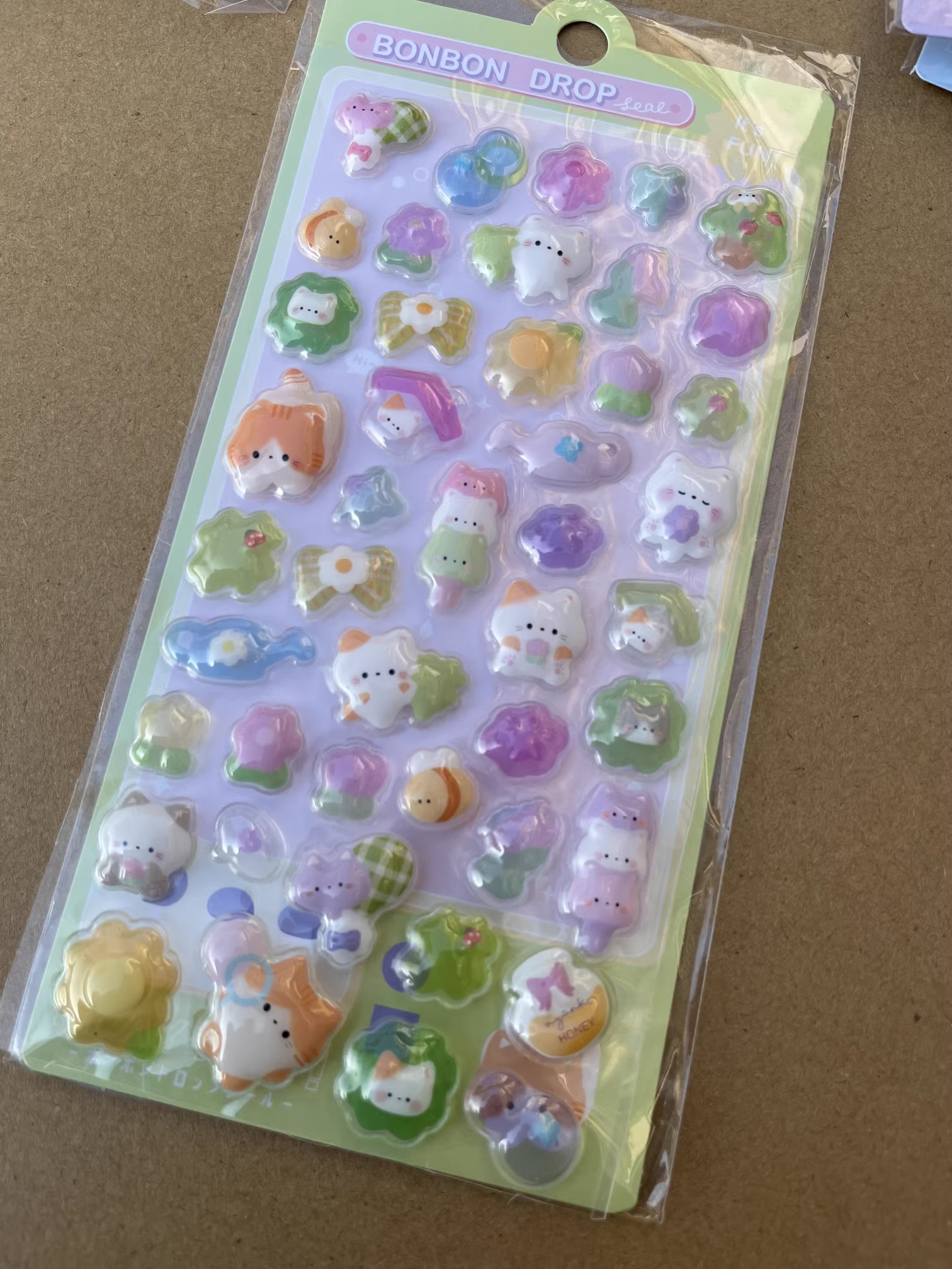 3D Cartoon Shake Gel Stickers Phone Decorative Stickers