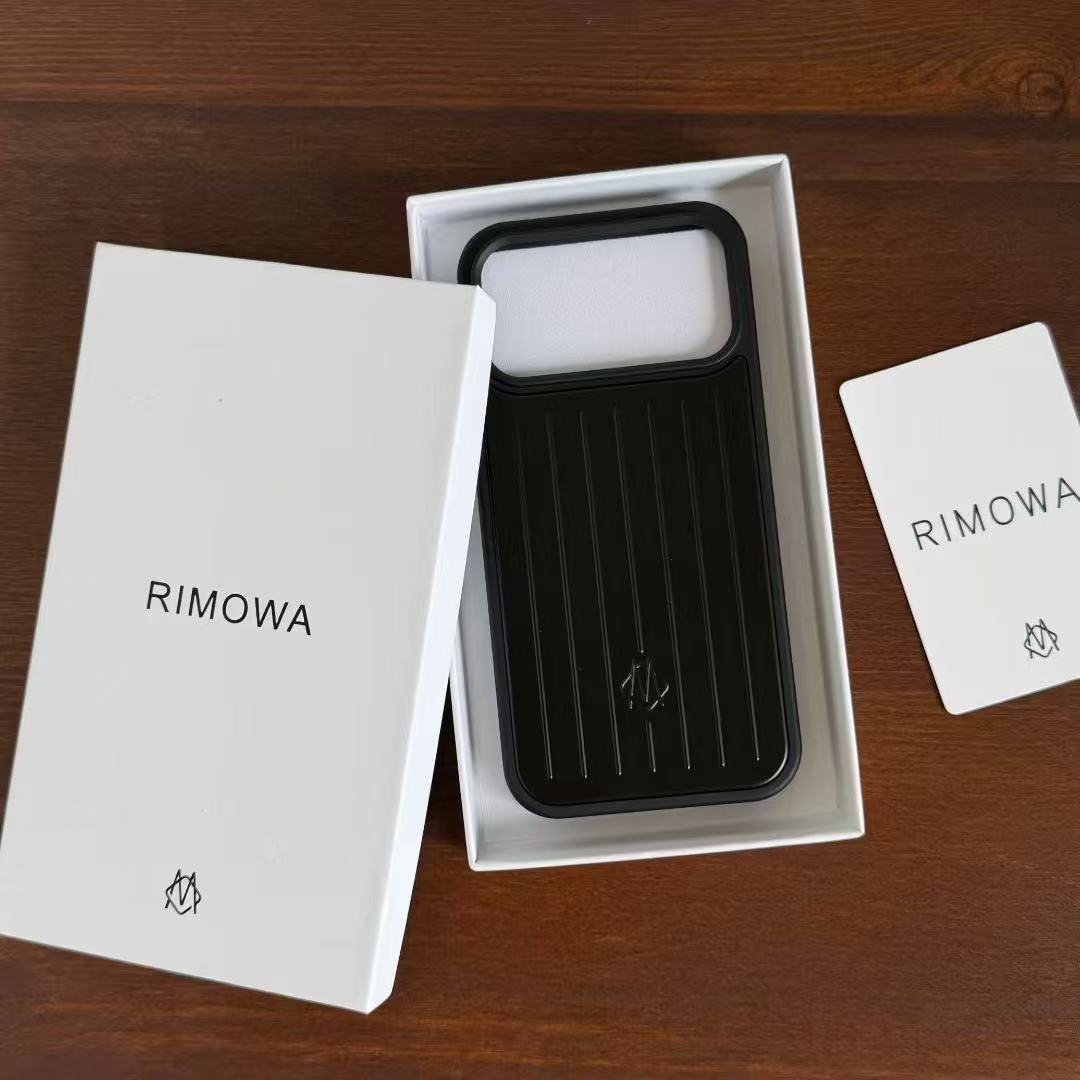 Magnetic Luggage‑Pattern Phone Case for iPhone 17 Pro / Pro Max Hard Protective Back Cover