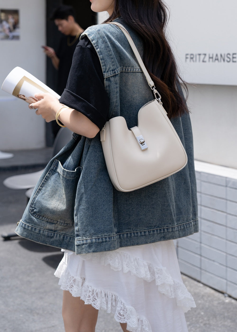 76e2f827-0305-4ef2-8713-fc8450c93a1a