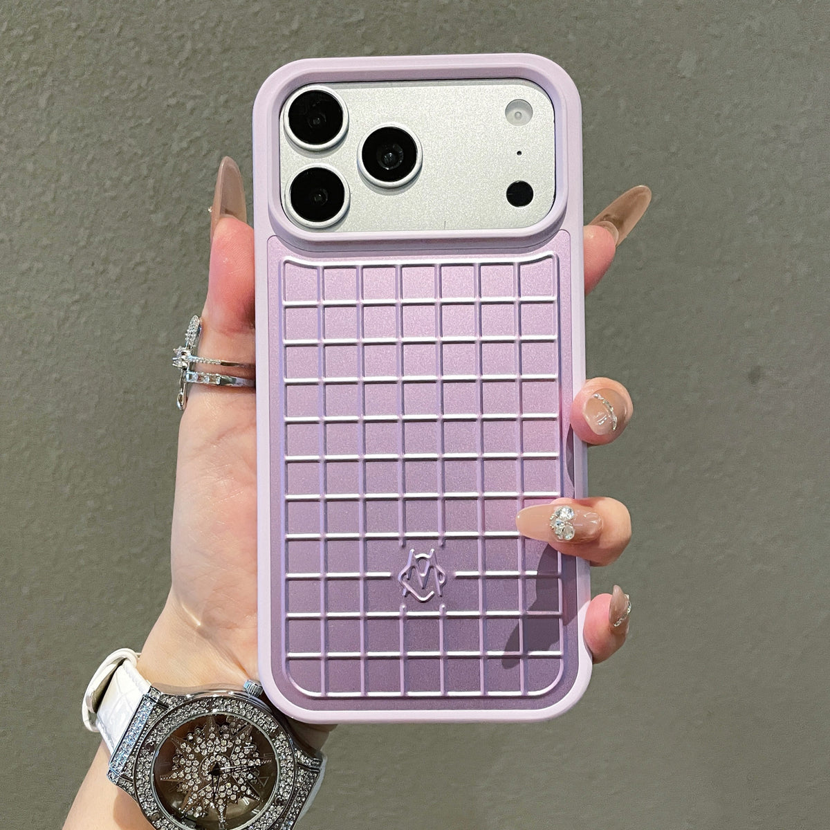 Magnetic Woven Texture Phone Case for iPhone 17 Pro 17 Pro Max Magnesium‑Aluminum Alloy Protective Back Cover