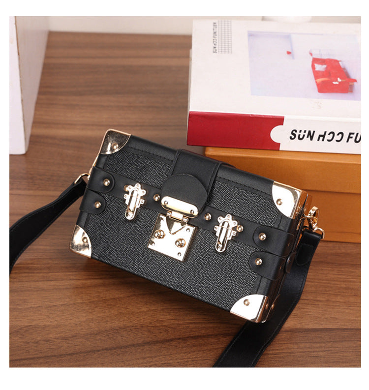 ffa579ae-502b-40d8-a302-d09daadfc965