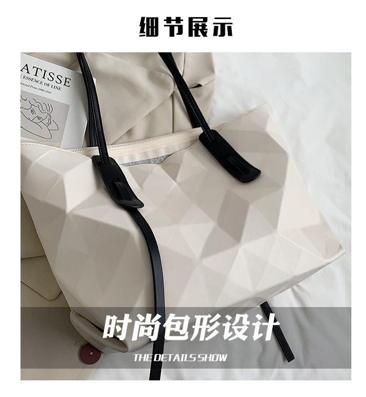 e0499c9b-57a5-4d58-a233-c1d60afa6c9b